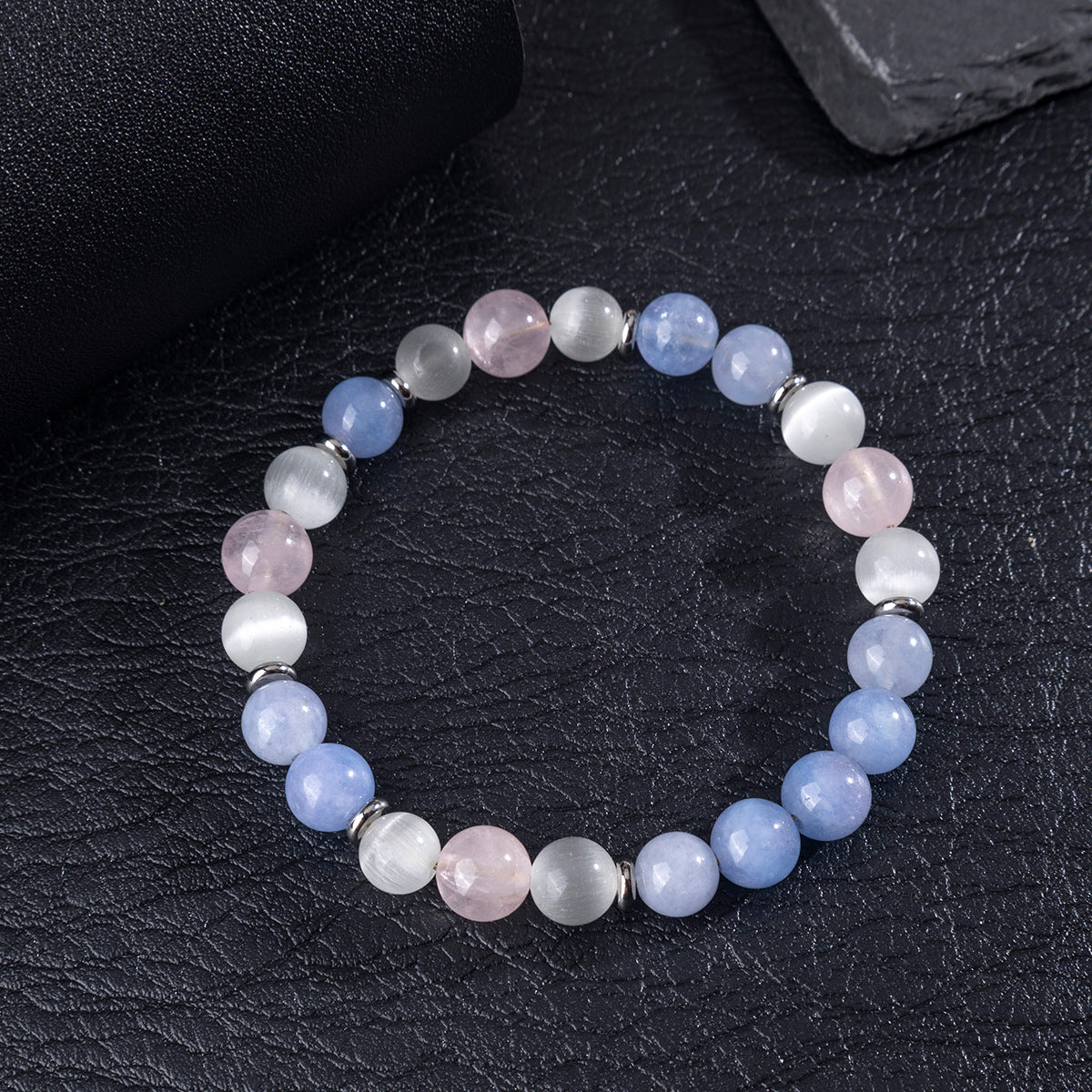 Women’s Pearl Bracelet